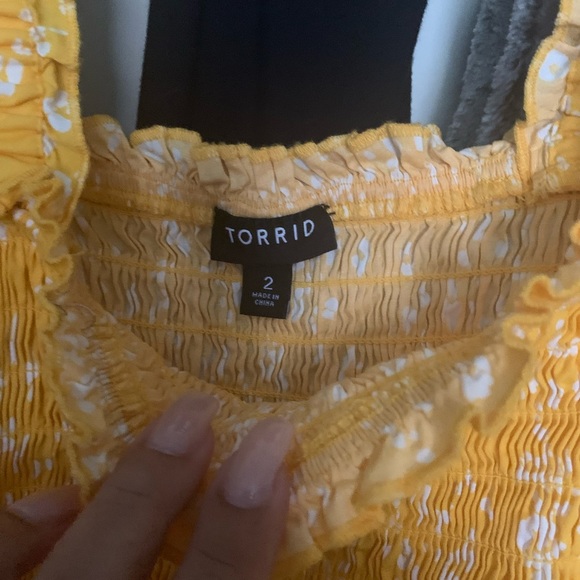 Torrid size 2 Smocked Tiered Midi Dress Poplin Leopard Yellow - Picture 4 of 5